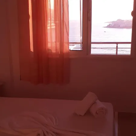 Lovely Room's * Sarandë