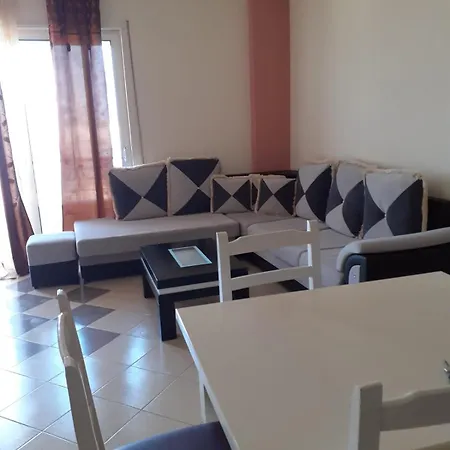 Lovely Room's Sarandë