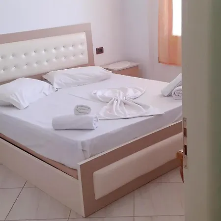 Lovely Room's